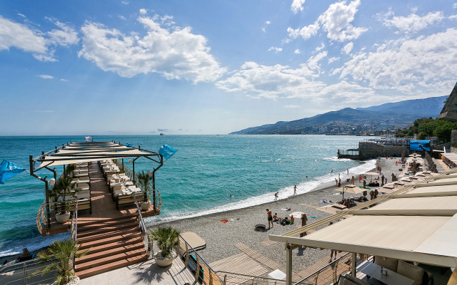 Skay Plaza 3 U Morya Apartments