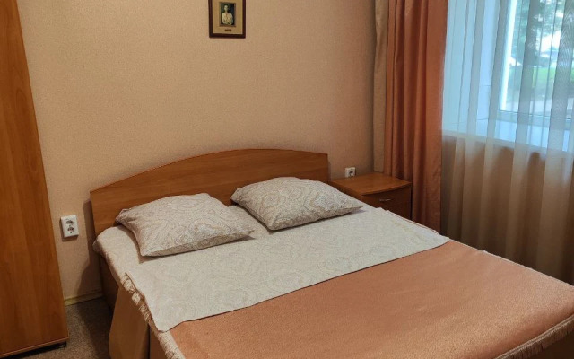Lux Hotel