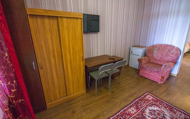 Aerosvit Guest House