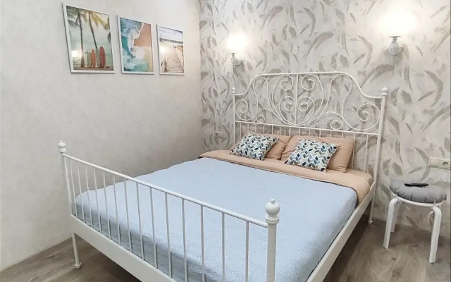 2-komnatnaya V ZhK Moskva V Tsentre Sochi Flat