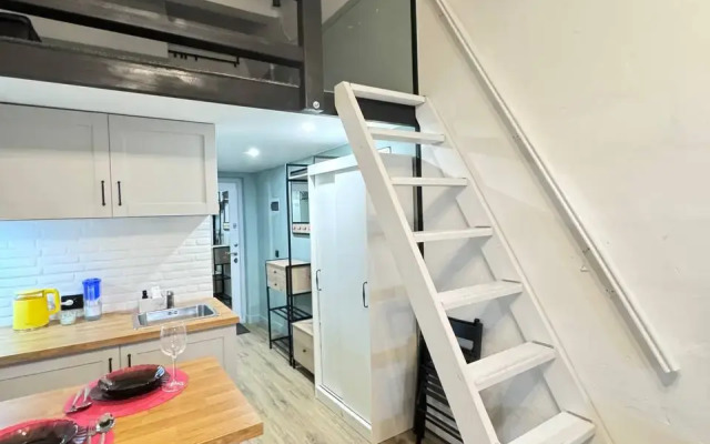 Cosmo Star na Sokolinoy gore Apartament