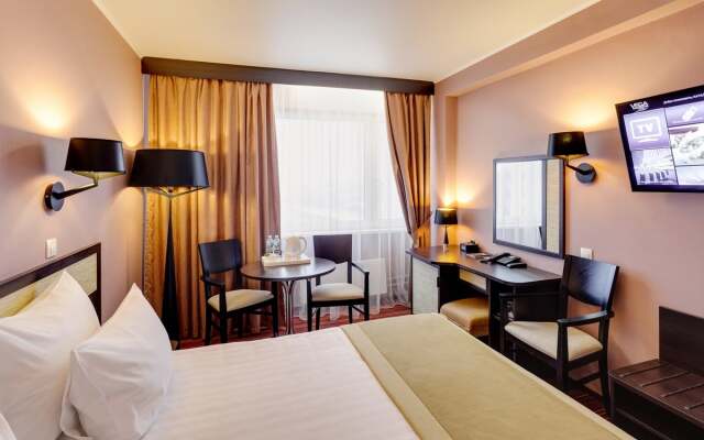 Otel' Izmaylovo Vega Servis Razmeshcheniya Favorit Grupp Hotel