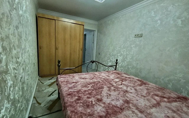 Lyuks V Prestizhnom Rayone Apartments