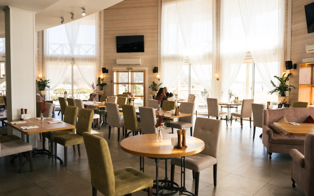 Гостевые дома в деревне BarnHouse Village