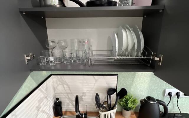 s Khoroshim Remontom v Tolyyatti Apartament