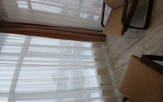 Olega Ryazanskogo U Reki Flat