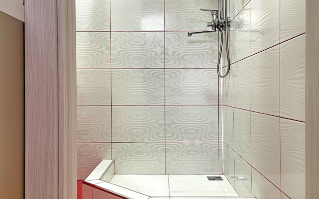 Uyutnaya studiya na Brodvee Flat