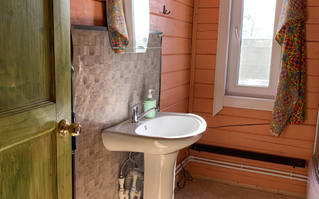 Usadba Roza na Seligere