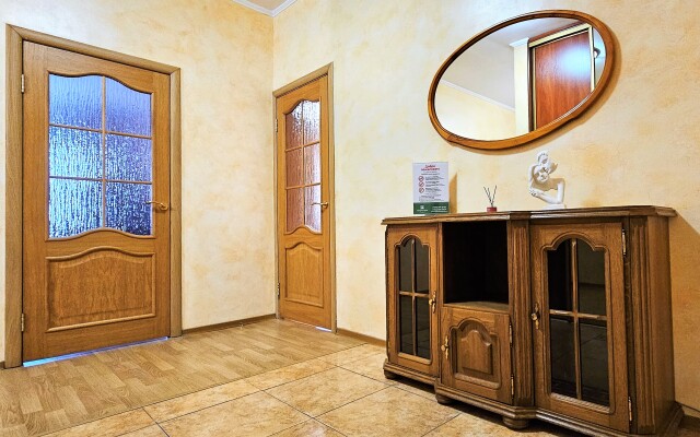Dobry Dom Ryadom S ZhD Vokzalom Apartments