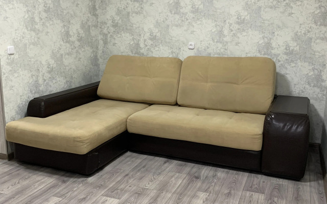 Dvukhkomnatnaya Prosveshcheniya 106A Flat