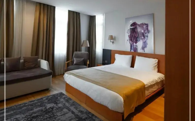 Misafir Suites 8 Istanbul Hotel