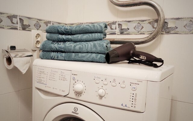 Квартира Renta27 на набережной Амура у Колеса Обозрения