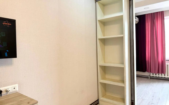 Na Turusbekova 88/2 Flat