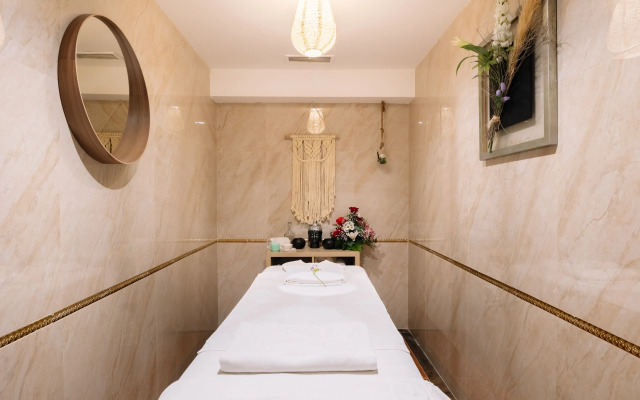Grand Muthu Oura View Beach Club Apart-Hotel