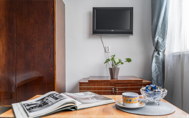 Uyutnaya Kvartira Vo Frunzenskom Rayone Flat