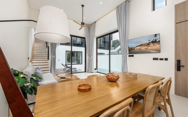 Qabalah 2BR Villa, Pool & Rooftop near Bangtao Villa