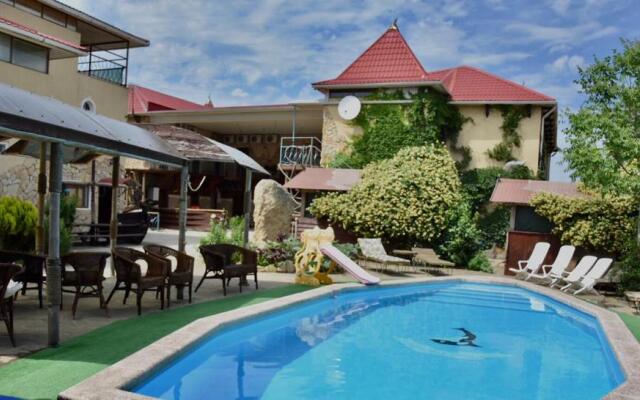 Fort Apatur Hotel