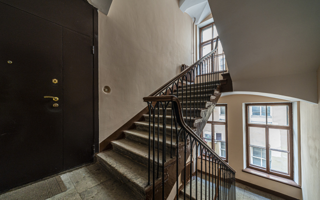 Na Naberezhnoy Kanala Griboyedova Apartments