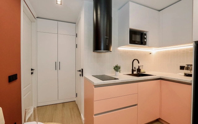 Na Kholmogorova 113 Flat