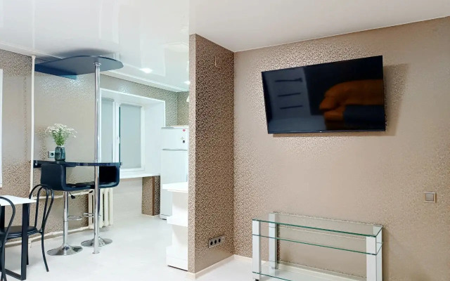 Apartamenty Chaykovskiy na Lenina 6 Flat