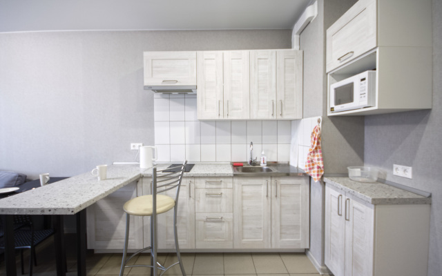 Na Prospekte Lenina 142 Apartments