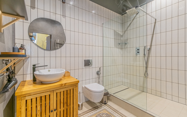 Апартаменты с Видом на Невский