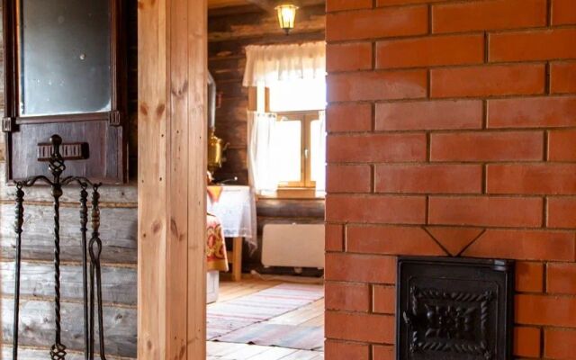 Pereslavskaya Usadyba Private House