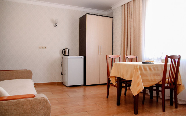Oliva Korpus 2 Guest House