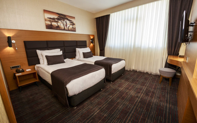 New Garden Hotel