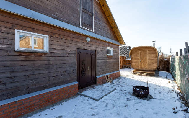 Частный дом с русской печью и баней