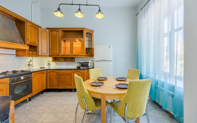 Апартаменты на улице Достоевского 1