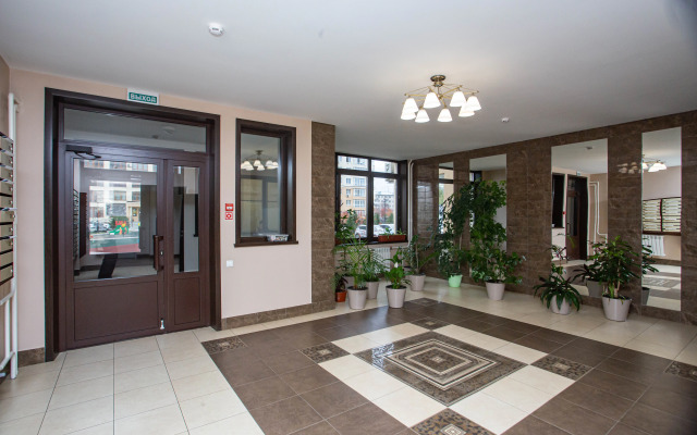 Unique Apart Vesta na Michurina ryadom s Kaznacheystvom. Azotom i Pivovarney Barzha na Michurina 58/3 Apartment