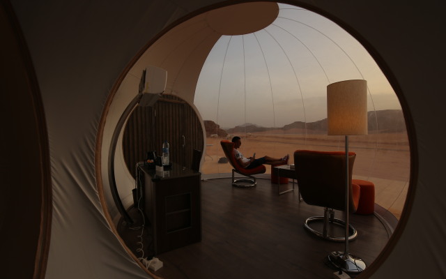 Wadi Rum Bubble Luxotel - Campsite