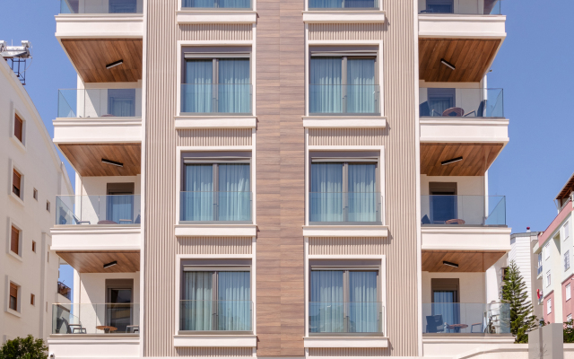 Los Suites Apartment Hotel