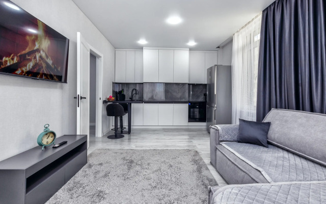 Uyutny Apartament v Serdtse Stolitsy, Apartments