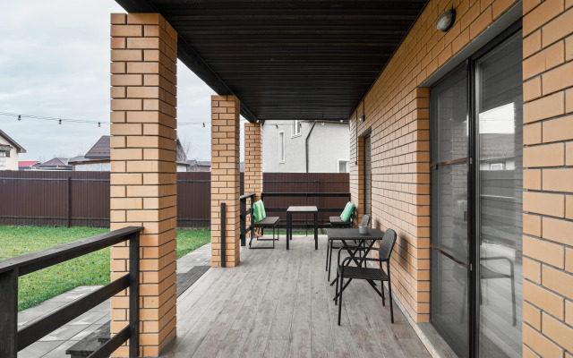 Частный дом просторный рядом с городом