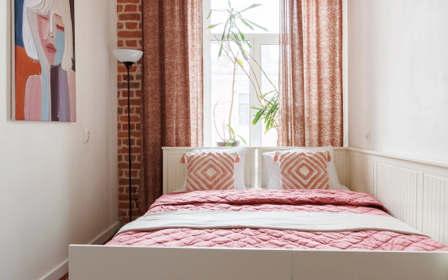 Апартаменты с Видом на Канал Грибоедова