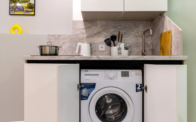 Апартаменты Улучшенные на набережной Обводного канала, 132