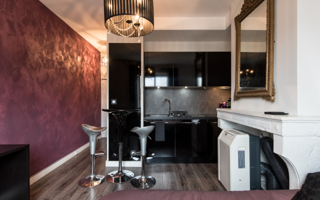 Coxy Saxe Gambetta Apartments