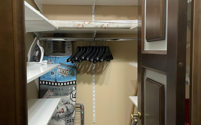 Квартира Уютная в Тихом Центре на Роз 65 10 Минут до Моря