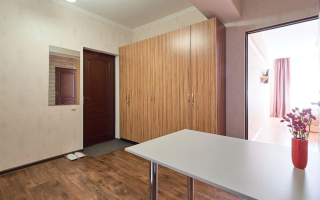 Апартаменты Барбарис Ирины Савельевой - Рядом с парком, долиной роз и красным солнышком