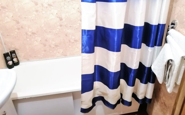 Na Entuziastov 37 Apartments