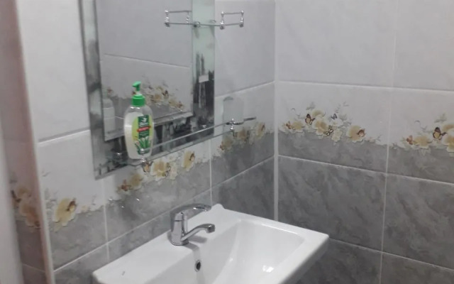 Allanazar Ota Guest house