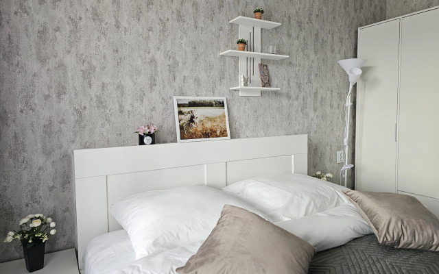 Svetloyar Flat