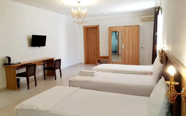 Отель Baraka Hotel (Барака)