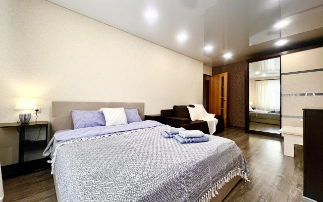 Апартаменты 51 Возле ТЦ Мурманск Молл Мурманска Тепло Севера на Зеленой, 78