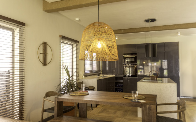 Serenity Residences & Spa, Kokrobite Beach Hotel
