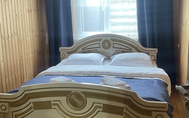 Kyarcha Guest House