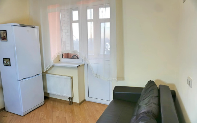 2-Komnatnaya Kvartira Flat