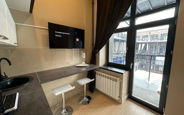 Na Roschinskoy Apartment